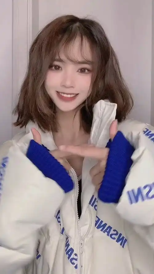 什么星座狗都不谈甜系女孩insnlasia