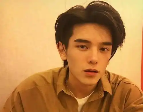 偶2练习生正脸亮相,被嘲撞脸照骗,颜值比第一季低约吗