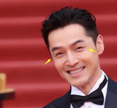 北影闭幕式胡歌老了,张子枫惊艳,朱一龙眼里没光,闫妮整了