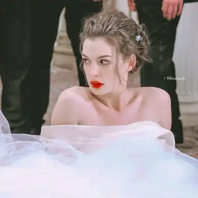 请接收这份来自安妮海瑟薇女生头像我要个性网