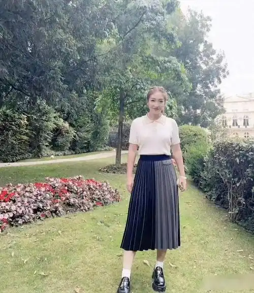 国乒女队最时尚四位队员刘诗雯禁欲系美女,陈梦身材丰腴皮肤白