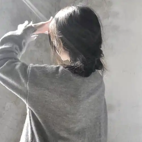 头像女温柔背影治愈