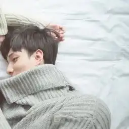 禁欲系情侣头像一左一右