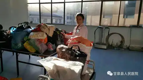 甘泉县人民医院健康扶贫爱心屋成立