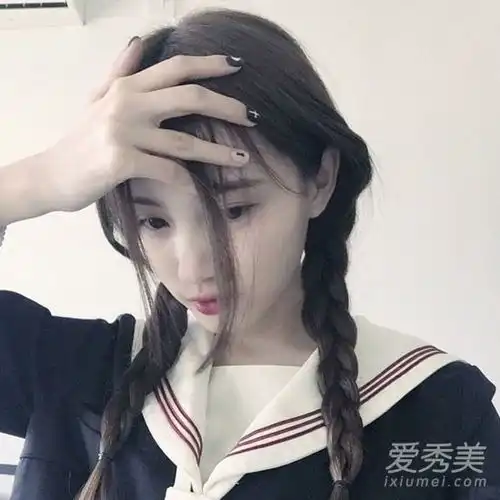 从洗发开始,4个步骤将教你正确对抗自然卷发