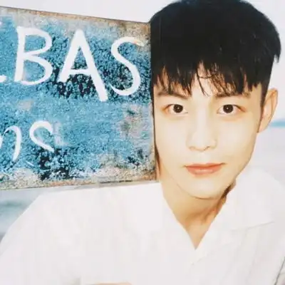 2023最新清澈干净男生头像