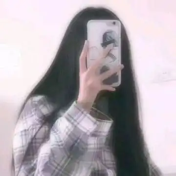 女生拿手机遮脸头像,女生头像图片