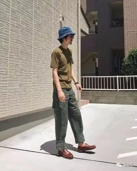 受够了pg3式的黑泡男这样会穿的小哥哥请给我来一打