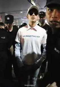 男明星18岁的范丞丞穿出霸道总裁范儿