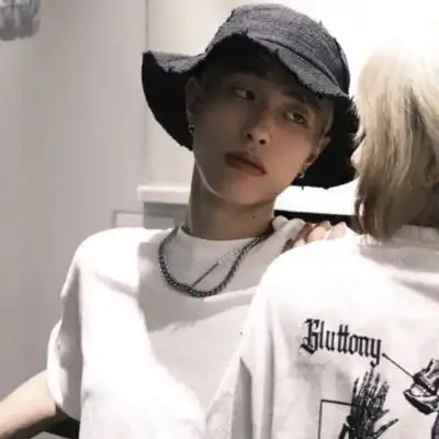 甜到爆情侣真人图片双人两张头像,爱意满满