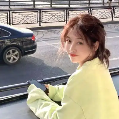 慵懒ins治愈系图片女生