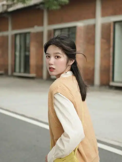 早秋,气质女孩都喜欢这几款时尚单品,温柔甜美又显气质感