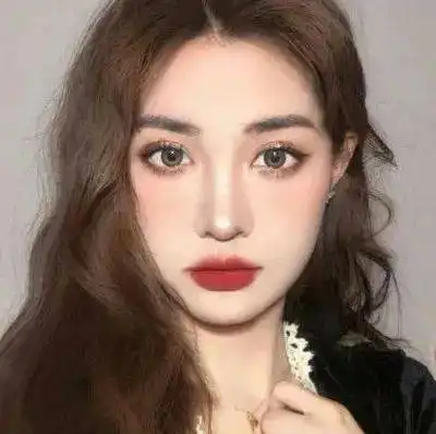 卡通成熟气质女头像头像