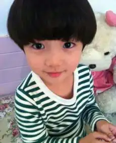 帮我给这个图片右上角加个红色的