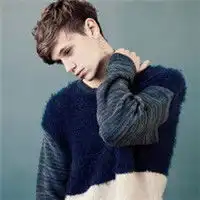 帅气男生头像欧美复古潮流图片大全只是喜欢笑着说没关系