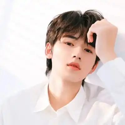 男微信头像治愈系干净姜