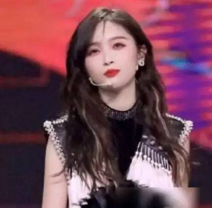 女团中的富二代,the9虞书欣火箭少女吴宣仪,看到最后全员出动