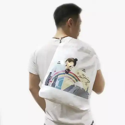 论对中国的喜爱,东航外国帅哥美女们绝对不输假笑男孩