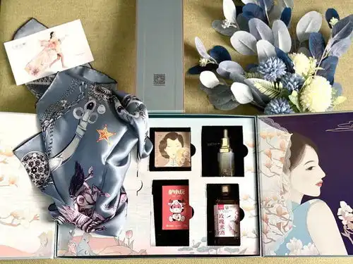 礼物推荐送女生男生,包装精美,实用又有高级感,小众,还有贴心文案上海特产