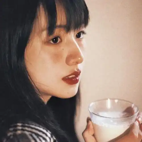 头像女韩系小众ins头像