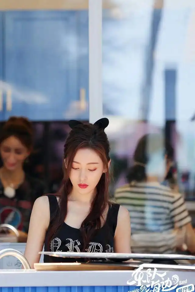 什么叫极致破碎感她哭起来太美了,我见犹怜谁顶得住啊