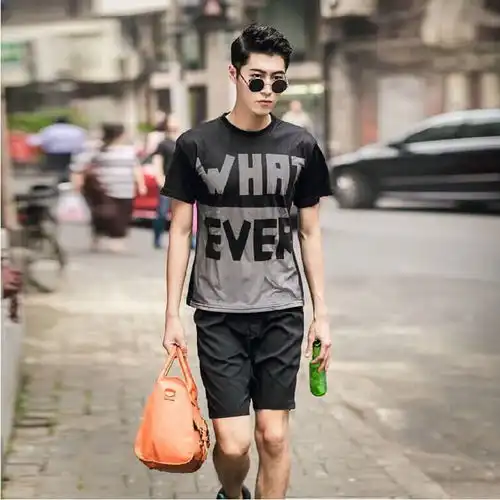 男生别再烦恼啦这些单品随便穿都可变男神