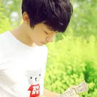 中分男小清新头像2018款微信头像图片大全