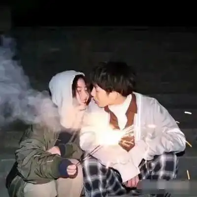 12星座的吻是什么味道金牛座是大蒜味,而双鱼座是草莓味