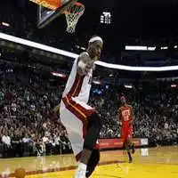 詹姆斯头像扣篮nba篮球明星詹姆斯扣篮头像