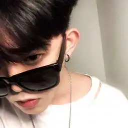 酷酷的男生头像真人帅气好看的男生头像酷酷的2020