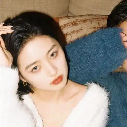 情侣头像女孩都有哪些奇怪都哭点