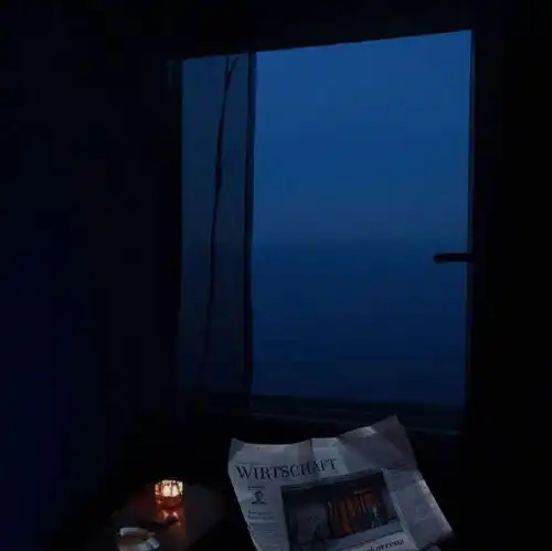 人类晚睡观察计划我在熬夜,熟了叫你