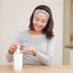 好物喷一喷,不粘腻,皮肤那叫一个水嫩