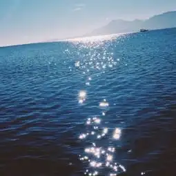 蓝色系风景头像舍不得走