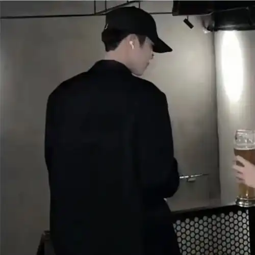 黑系男生头像头像真人情