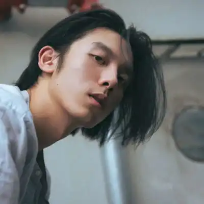 很拽的头像男生霸气冷酷男生超拽炫酷头像