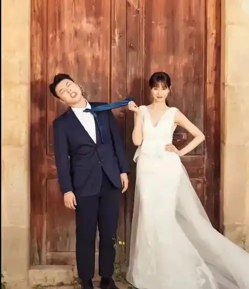 杜海涛沈梦辰拍婚纱,网友疑惑这都有限制级