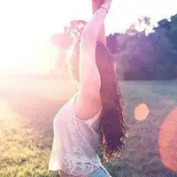 粉色系列温柔女生头像粉