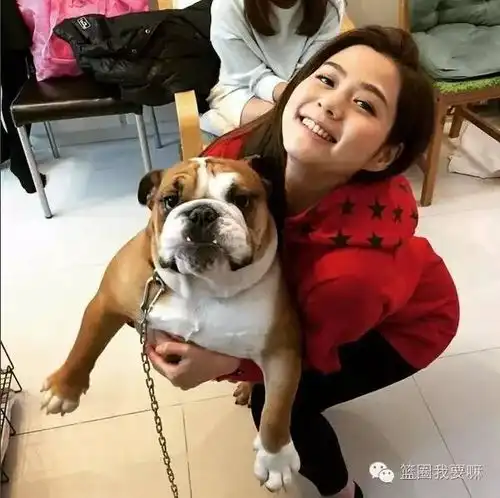 篮球界陈妍希,三分女神,网友直呼真人版晴子