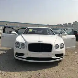 17款宾利飞驰v8s经典设计奢华融入安全细节