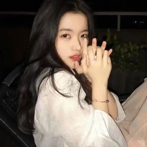 女生虚情假意只想随便约一下,这4个表现藏不住,男人别当真