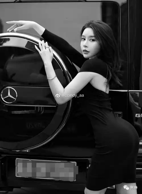 99年臀神少女一张背影照勾走哥哥的魂.....绝