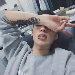 发点韩系男头.