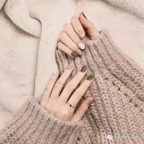 冬季跳色美甲这样做更高级