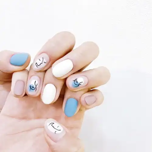 韩系手绘涂鸦美甲,好有艺术感啊