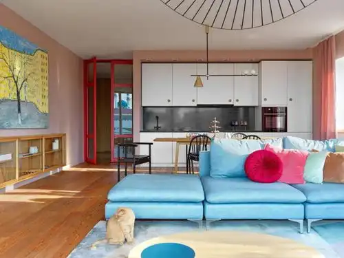 遇见色彩假期去看海,纯净海蓝色陪你踏上自由治愈之旅