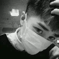 qq头像女生霸气超拽戴口罩黑白白