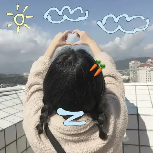 头像拎着垃圾走了一路害我错过了好多礼物