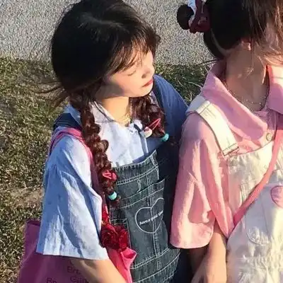 闺蜜头像会一直站在你身后的