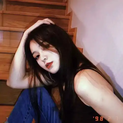 韩系高冷带猫女生头像男